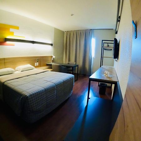 Hotel 10 Itajai/Navegantes Экстерьер фото